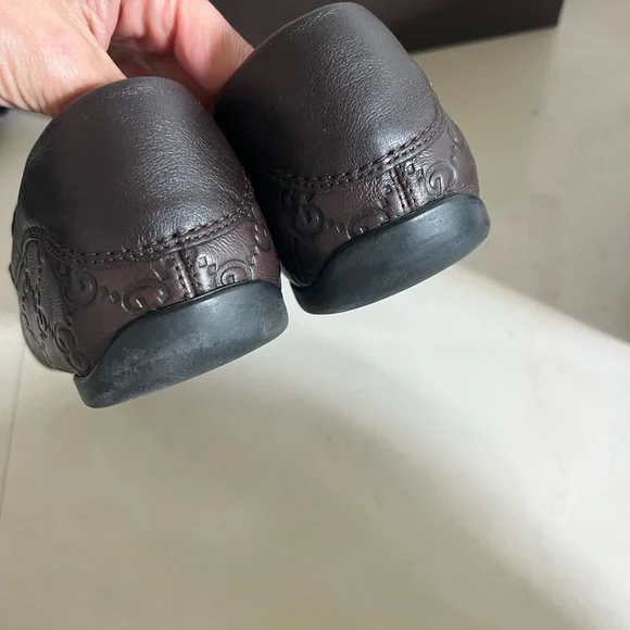 Gucci Men\'s Dark Brown Embossed Loafers. 7.5. Gucci Suede shoes type loafers | Men main image 4